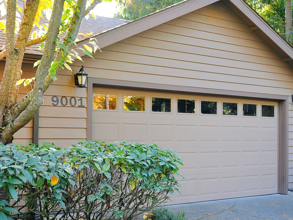 1st image of 9001 SE 47th St
