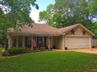375 W Main St, Centerville, TX 75833