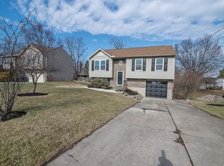 1780 Deer Run Dr, Burlington, KY 41005