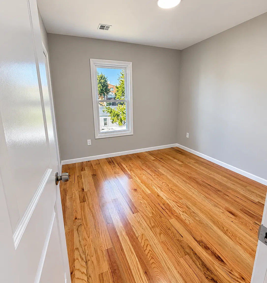 4 bed, 1857 sqft, $3,300 — Photo 3