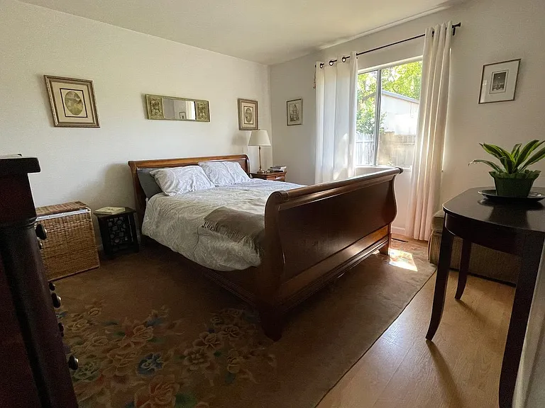 8080 Mirabel Ave #B — Photo 13