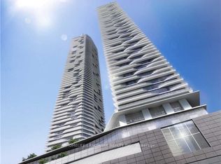 100 Harbour St #5906-C01, Toronto, ON M5J 0B5