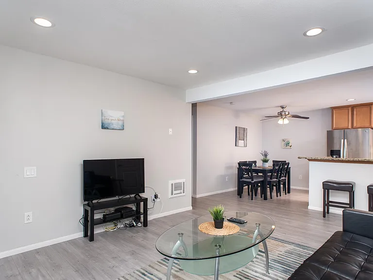 3454 Castle Glen Dr #136 — Photo 12