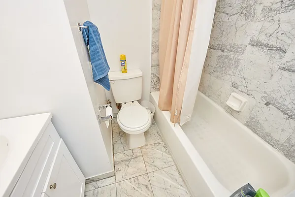 Rented by One Eleven Residential, Inc. | media 27