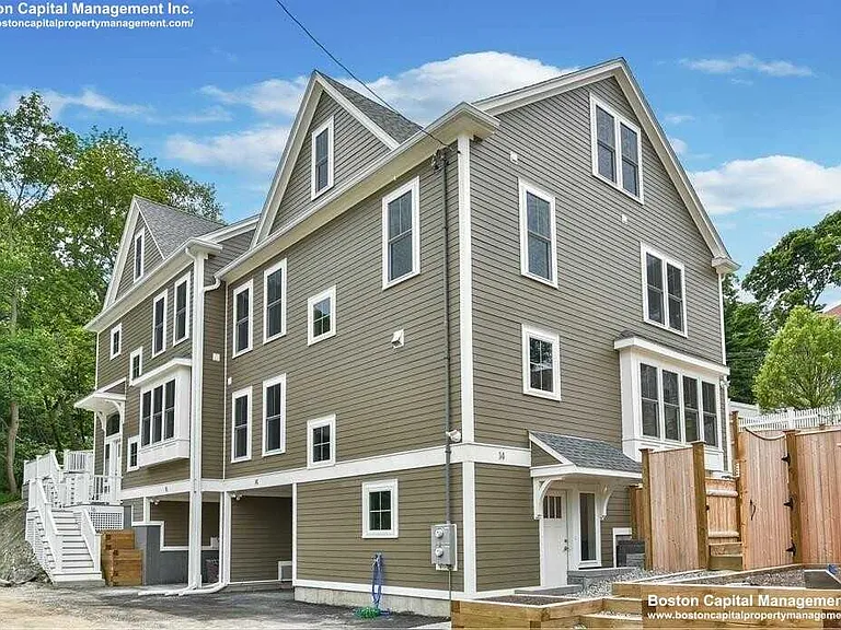 Rockview St — Photo 2