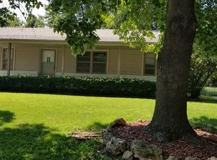 815 N Georgie Ave, Derby, KS 67037