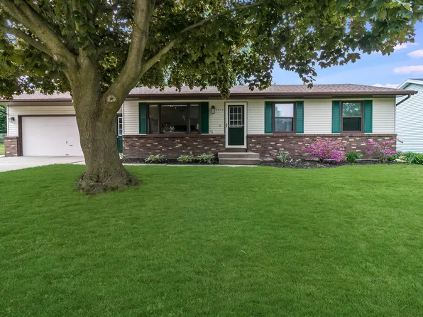 4472 Sutton Pl SW, Grandville, MI 49418