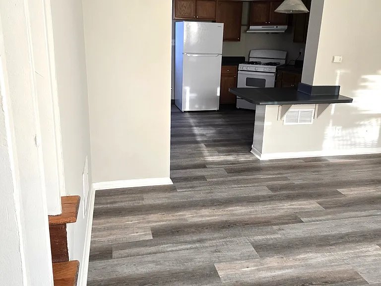 Highland Park Townhomes — Photo 26