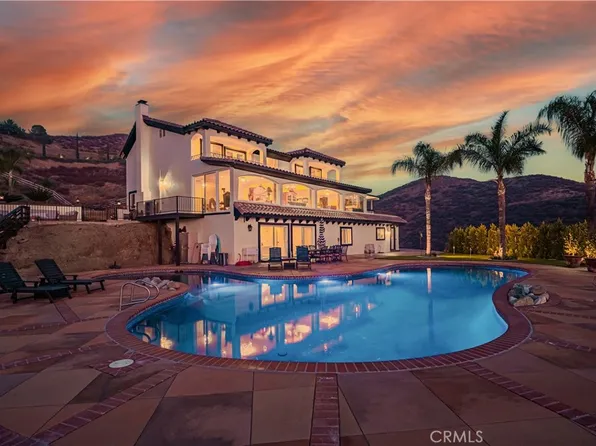 30800 Sorrel Ln, Canyon Lake, CA 92587