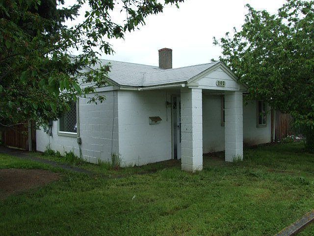 1st image of 202 S Wilbur Ave