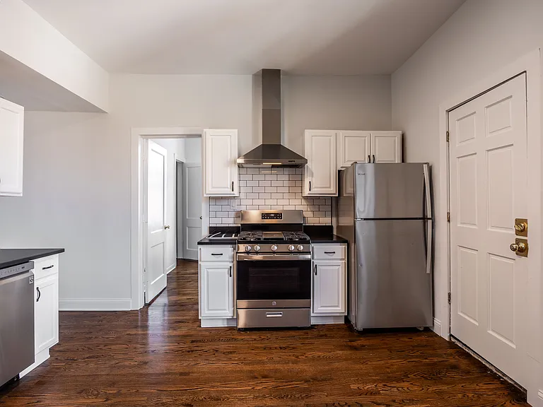 1000 N Mozart St #3 — Photo 9