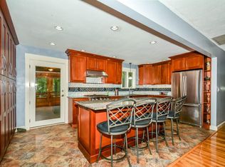 14 Old Lowell Rd, Westford, MA 01886