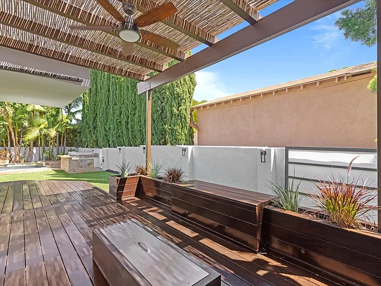 15221 Valley Vista Blvd — Photo 18