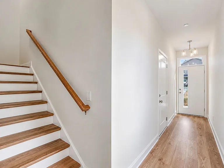 339 Gray Dr — Photo 13