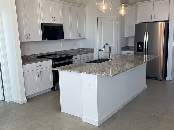 4th image of 7489 E Cozy Cottage Ln