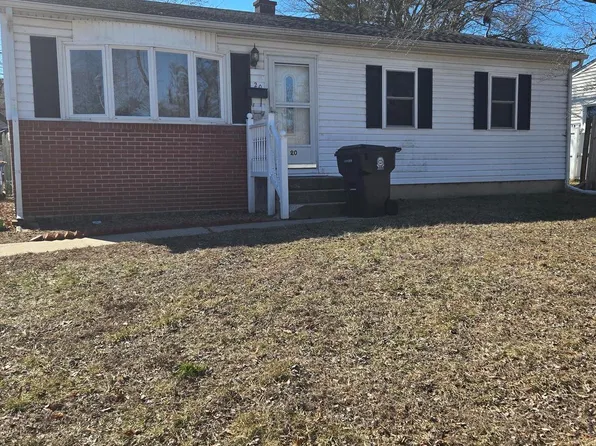 20 Hickory Ln, Dover, DE 19904