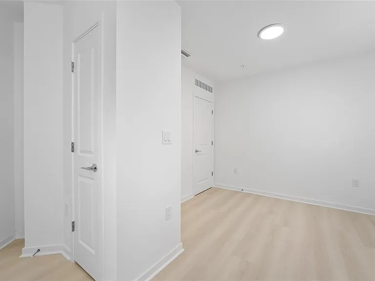 5587 Millenia Park Blvd #515 — Photo 12