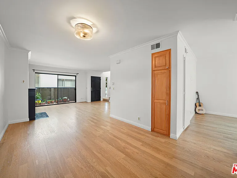 11952 Darlington Ave #3 — Photo 34
