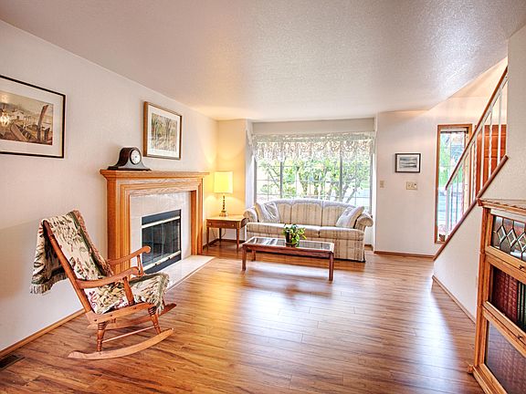 4th image of 8011 131st Street Ct E