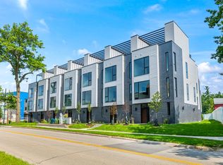 14 Lincoln Ave, Iowa City, IA 52246