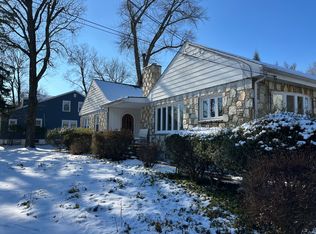 2177 Pennington Rd, Ewing, NJ 08638