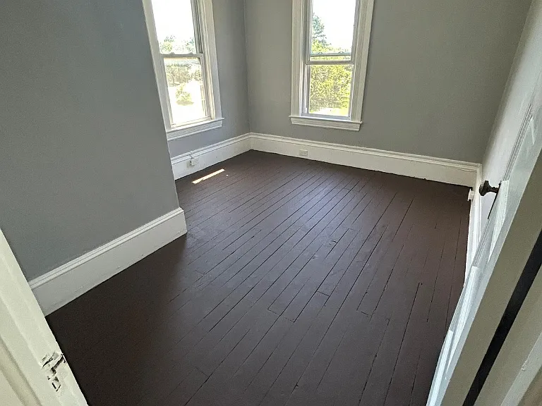 573 E 114th St #573 — Photo 3