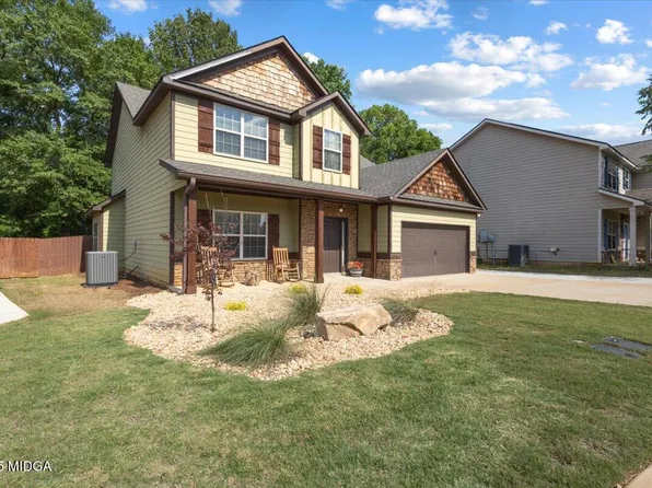112 Flowing Meadows Dr, Kathleen, GA 31047