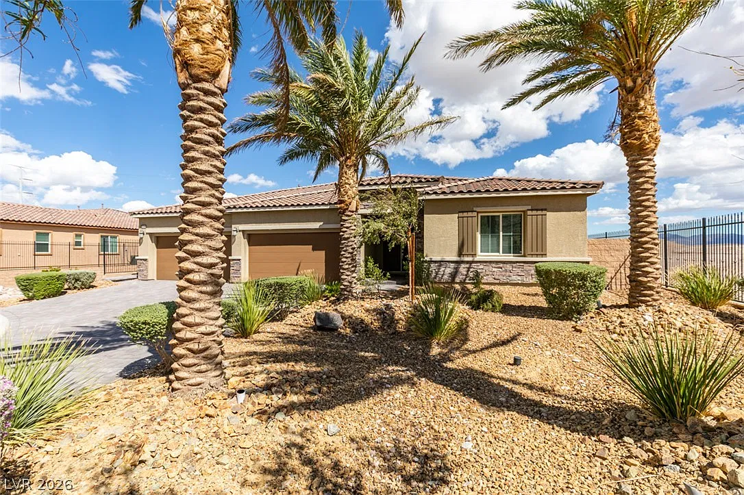 4 bed, 3.5 bath, 3564 sqft, $6,950 — Photo 4