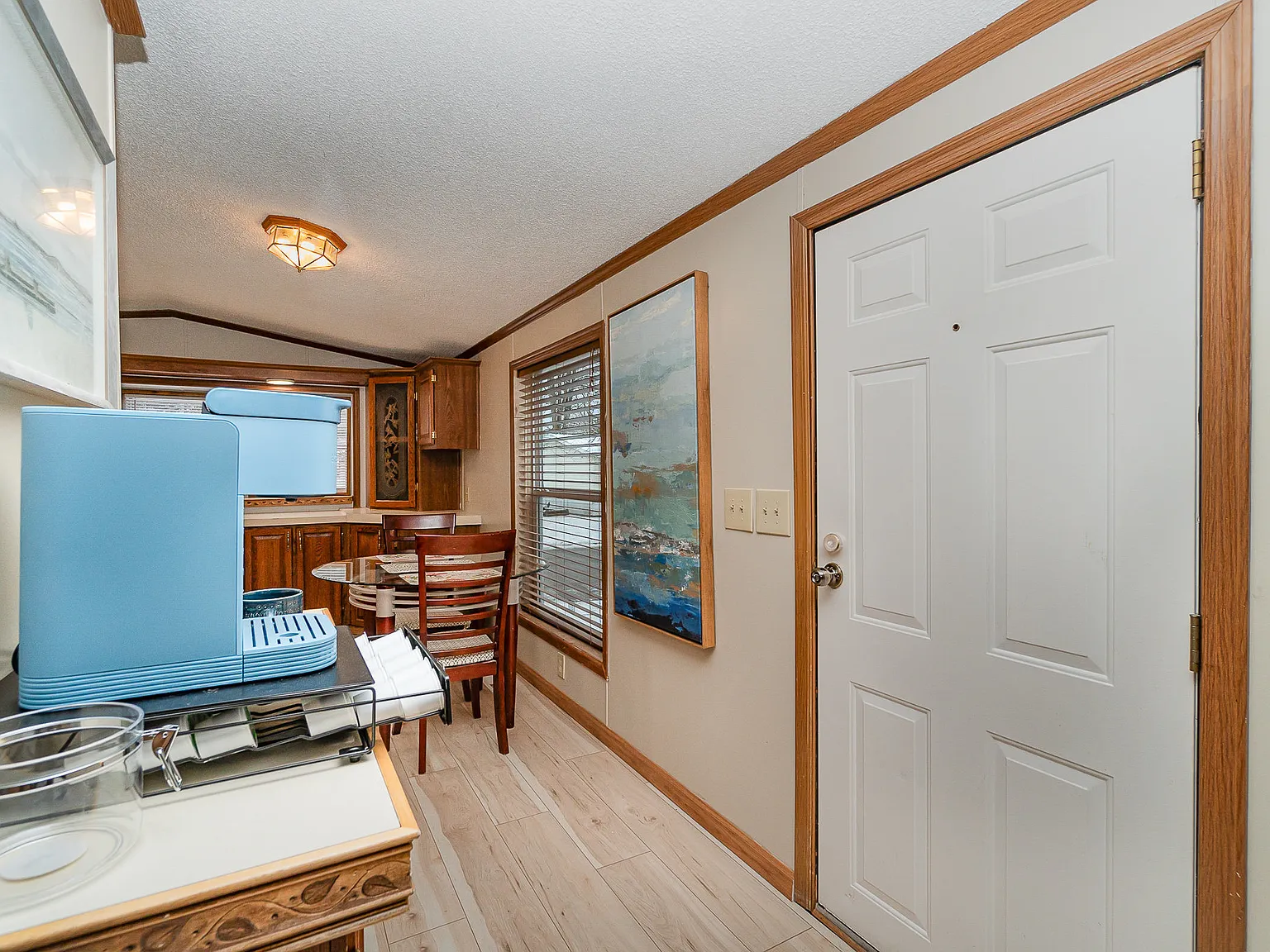 2 bed, 940 sqft, $1,295 — Photo 2