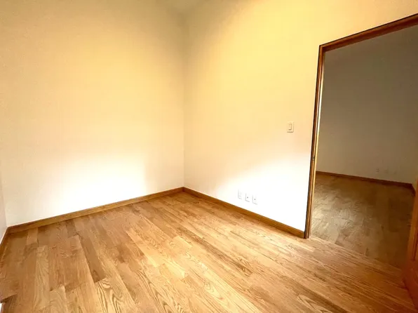 643 Broadway image 5 of 11