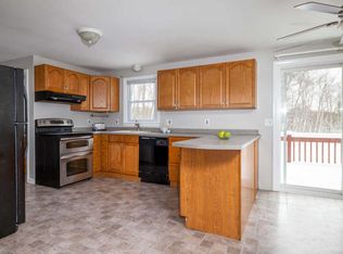 25A English Range Rd, Derry, NH 03038