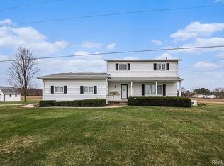 7048 Seymour Rd, Swartz Creek, MI 48473