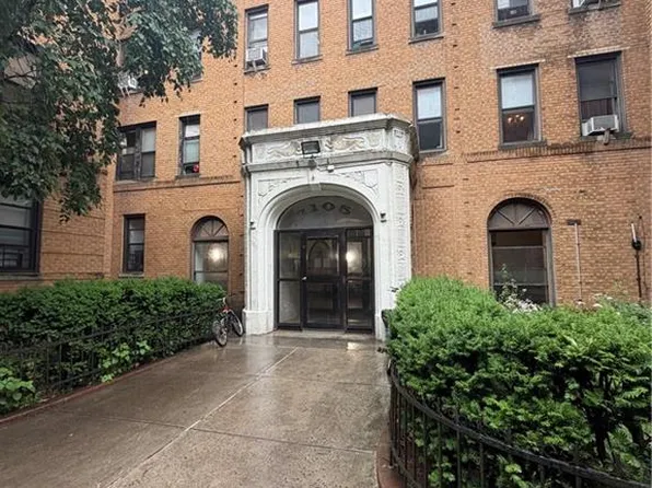 3105 Brighton 3rd St APT 1A, Brooklyn, NY 11235