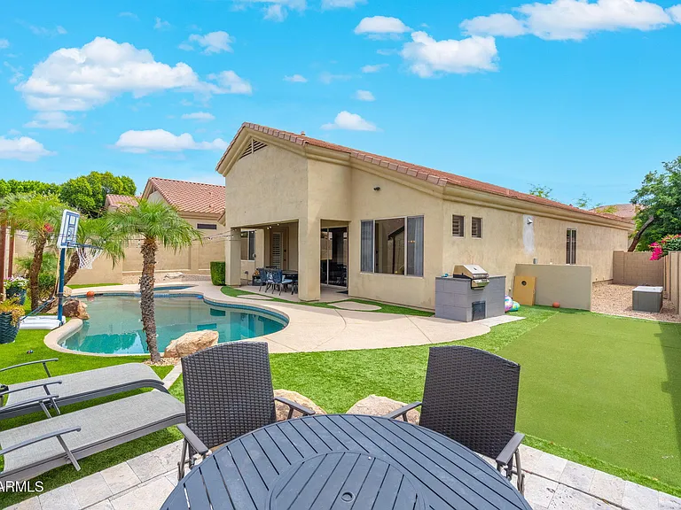 10412 E Acoma Dr — Photo 16