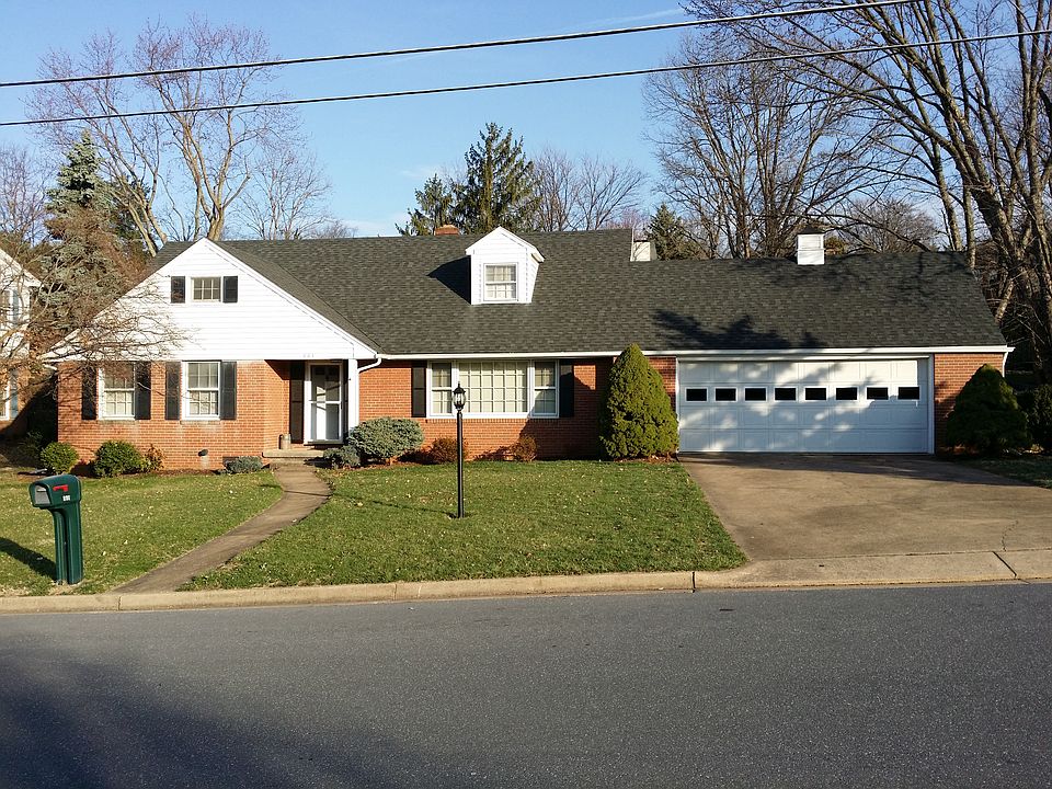1st image of 481 Preston Dr