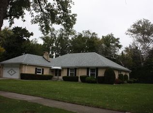 1009 Dolores Dr, Bensenville, IL 60106