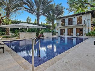 4800 Pine Dr, Miami, FL 33143