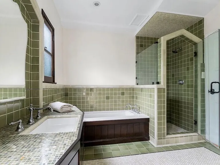 1018 S Stanley Ave — Photo 23