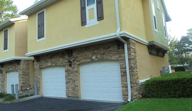 10111 Courtney Palms Blvd #201 — Photo 1