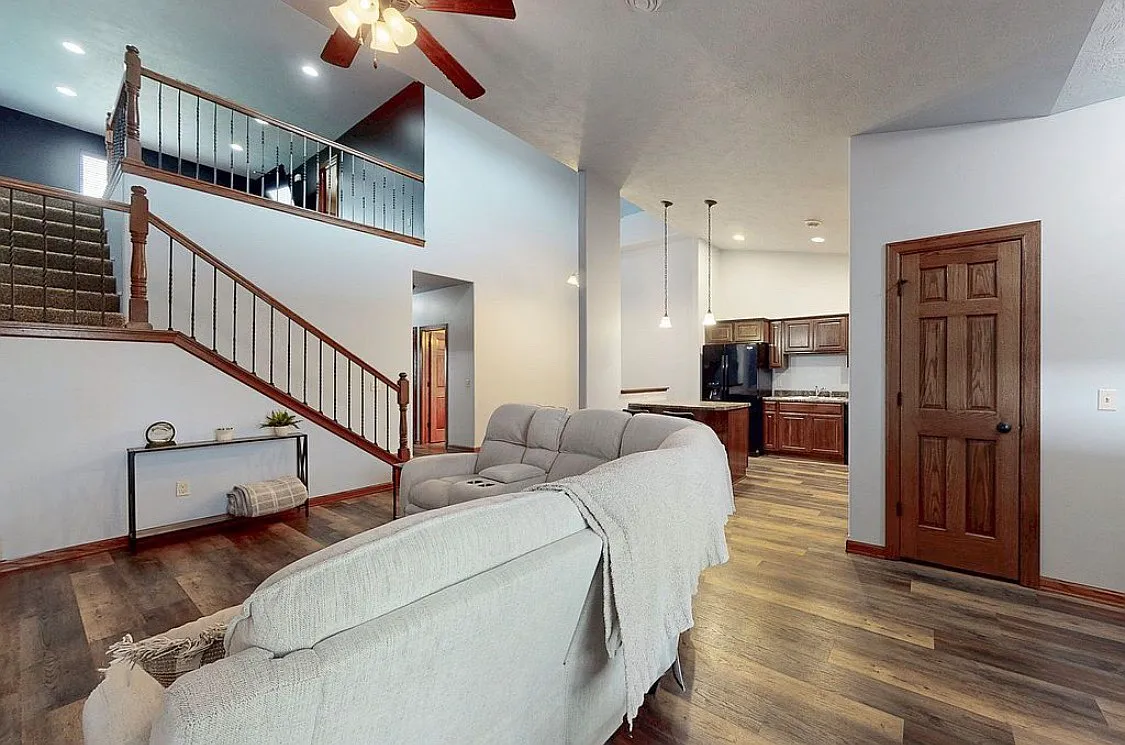 3 bed, 1666 sqft, $1,850 — Photo 1