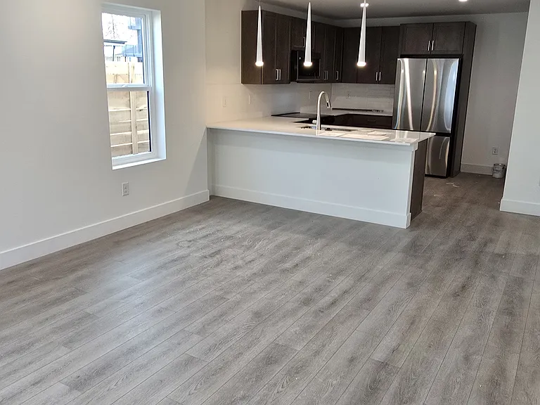2345 S High St — Photo 4