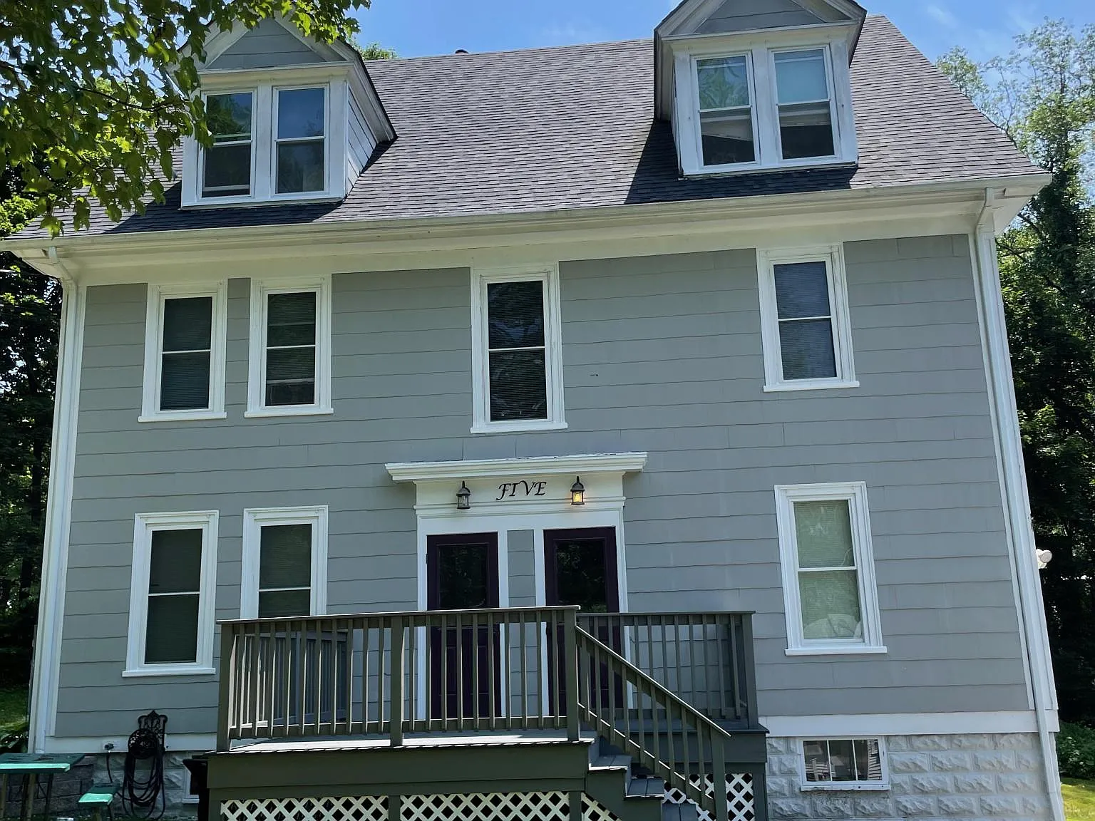 5 Clark Rd — Photo 1