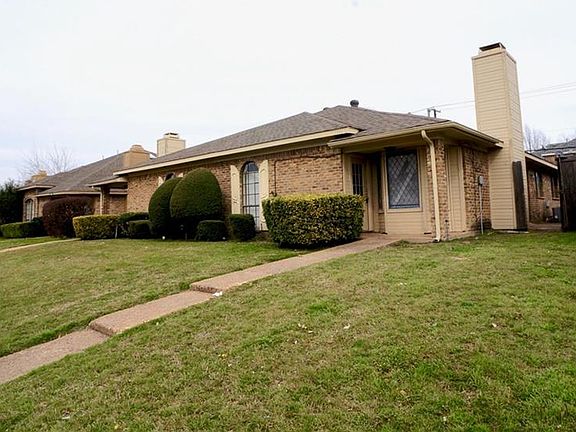 2nd image of 11810 Garden Terrace Dr