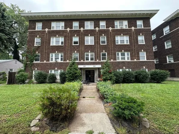 305-21 N Gladstone Blvd, Kansas City, MO 64123