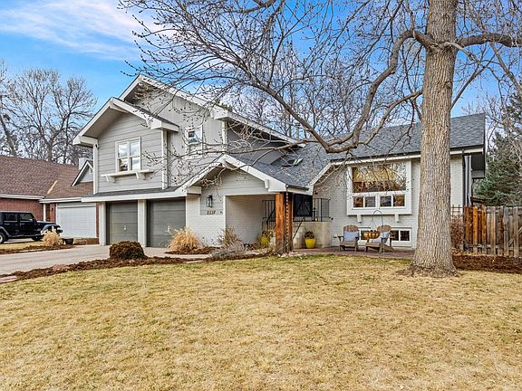 2nd image of 2237 Iroquois Dr