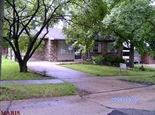 2123 Northernlimits Dr, Florissant, MO