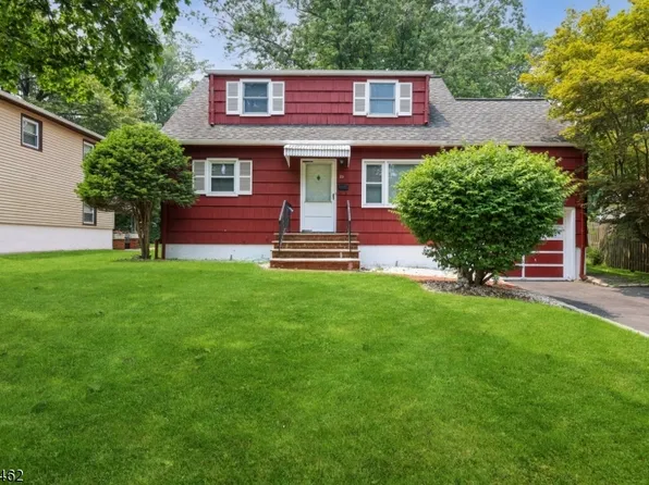 25 Milton Ave, Summit City, NJ 07901