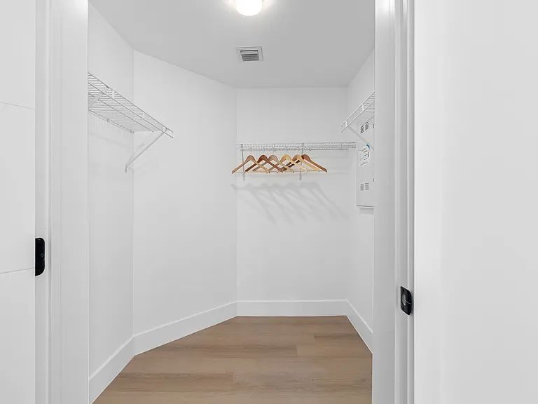 Arvella — Photo 113