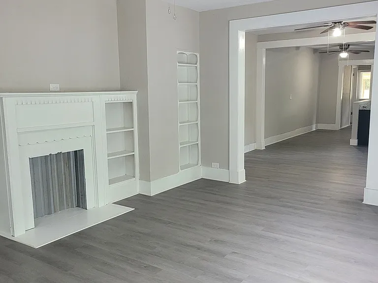 313 N Walnut St — Photo 3