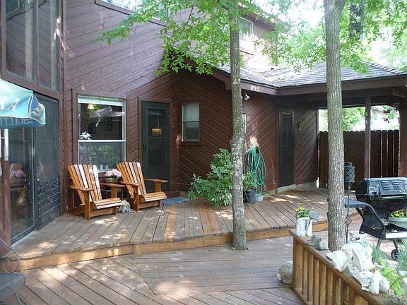 Large Deck for Relaxing or Outdoor Entertaining